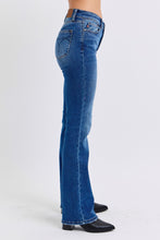 Load image into Gallery viewer, Judy Blue Full Size Mid-Rise Bootcut Jeans with Pockets