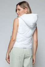 Load image into Gallery viewer, Snobbish Zip Up Quilted Hooded Vest