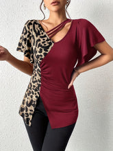 Load image into Gallery viewer, Ruched Leopard Flutter Sleeve T-Shirt