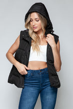 Load image into Gallery viewer, Snobbish Snap and Zip Closure Hooded Vest