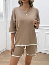 Load image into Gallery viewer, Contrast Trim Round Neck Top and Shorts Set