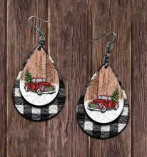 Load image into Gallery viewer, PU Leather Plaid Teardrop Earrings