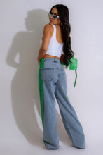 Load image into Gallery viewer, Contrast Side Striped Wide Leg Jeans