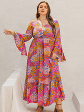 Load image into Gallery viewer, Plus Size Printed V-Neck Long Sleeve Maxi Dress