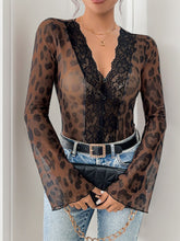 Load image into Gallery viewer, Perfee Leopard V-Neck Lace Bodysuit