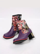 Load image into Gallery viewer, PU Leather Flower Block Heel Boots