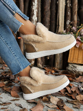 Load image into Gallery viewer, Furry Suede Round Toe Flat Sneakers