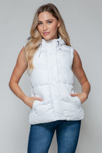 Load image into Gallery viewer, Snobbish Snap and Zip Closure Hooded Vest