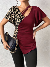 Load image into Gallery viewer, Ruched Leopard Flutter Sleeve T-Shirt