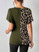 Load image into Gallery viewer, Ruched Leopard Flutter Sleeve T-Shirt