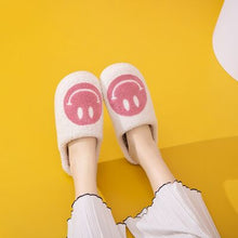 Load image into Gallery viewer, Melody Smiley Face Slippers