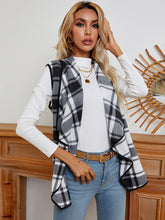 Load image into Gallery viewer, Plaid Open Front Vest