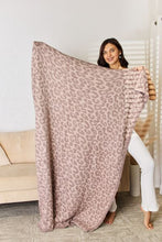 Load image into Gallery viewer, Cuddley Leopard Decorative Throw Blanket