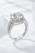 Load image into Gallery viewer, 5 Carat  Moissanite Split Shank Ring