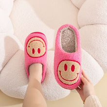 Load image into Gallery viewer, Melody Smiley Face Slippers