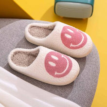 Load image into Gallery viewer, Melody Smiley Face Slippers