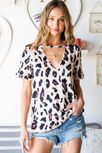 Load image into Gallery viewer, Leopard Cutout Short Sleeve Top