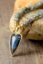 Load image into Gallery viewer, Natural Stone Pendant Beaded Necklace