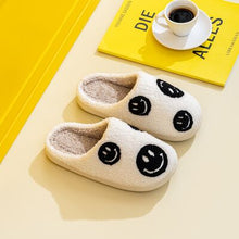 Load image into Gallery viewer, Melody Smiley Face Slippers