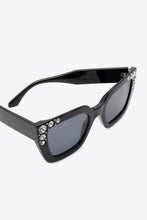 Load image into Gallery viewer, Inlaid Rhinestone Polycarbonate Sunglasses