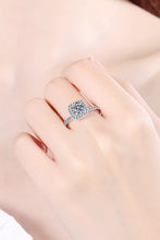 Load image into Gallery viewer, Square Moissanite Ring