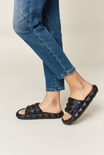 Load image into Gallery viewer, WILD DIVA Pyramid Stud Toe Band Footbed Sandals