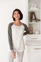 Load image into Gallery viewer, Suave Stripes Raglan Top