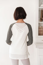 Load image into Gallery viewer, Suave Stripes Raglan Top