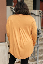 Load image into Gallery viewer, The Wendi Top in Harvest Orange