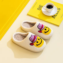 Load image into Gallery viewer, Melody Smiley Face Slippers