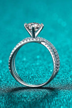 Load image into Gallery viewer, 1 Carat Moissanite Crisscross Ring