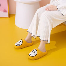 Load image into Gallery viewer, Melody Smiley Face Slippers