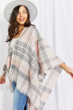 Load image into Gallery viewer, Leto Punch of Plaid Lightweight Poncho