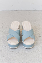 Load image into Gallery viewer, Weeboo Cherish The Moments Contrast Platform Sandals in Misty Blue