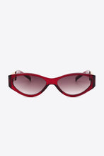 Load image into Gallery viewer, Chain Detail Temple Cat Eye Sunglasses