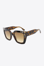 Load image into Gallery viewer, Inlaid Rhinestone Polycarbonate Sunglasses